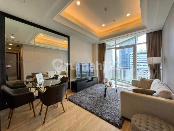 Elevate Your Living, Lease A Dreamy Fully Furnished 2 Bedrooms Apartment At South Hills, Kuningan, South Jakarta