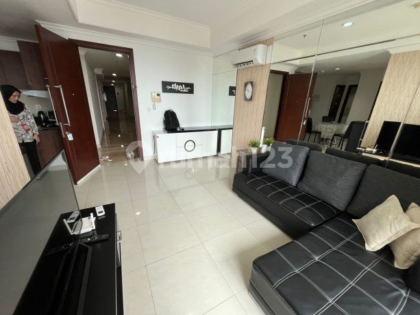 Rent A Stylish 2 Bedroom Apartment 72 Sqm At Denpasar Residence, Kuningan, Experience Luxurious Living In South Jakarta.