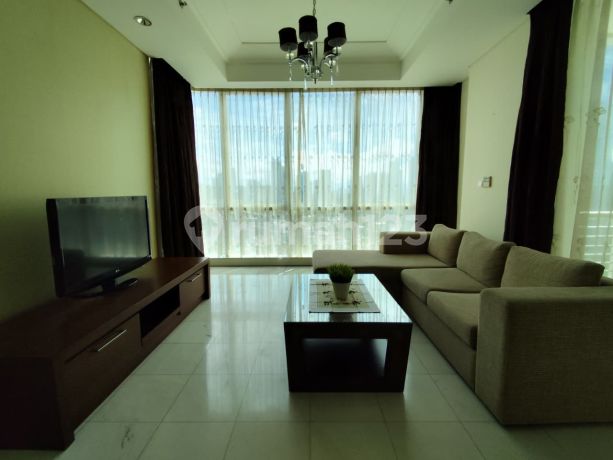 For Rent: Elegant 3-Bedroom 158 sqm Apartment at The Peak Sudirman - Premium Setiabudi Address with Easy Access to MRT & LRT.