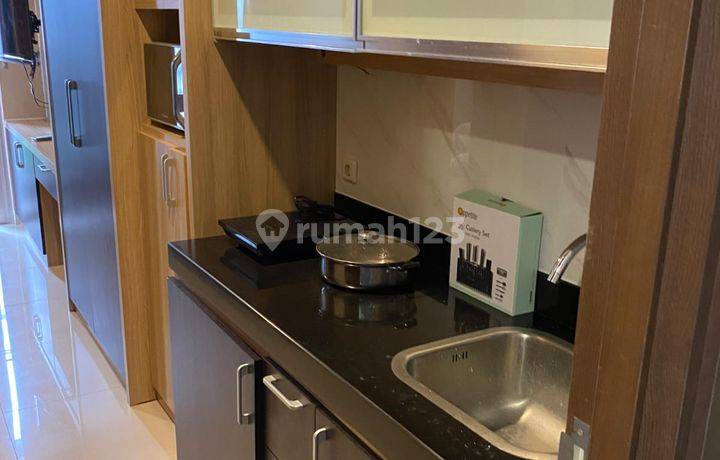 For Rent Modern Furnished Studio Apartment At Newton Ciputra World 2, Setiabudi, South Jakarta.