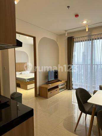 For Rent: Modern Fully Furnished 1-Bedroom (44 Sqm) At The Newton 2, Ciputra World 2 - Prime Kuningan Location, South Jakarta.