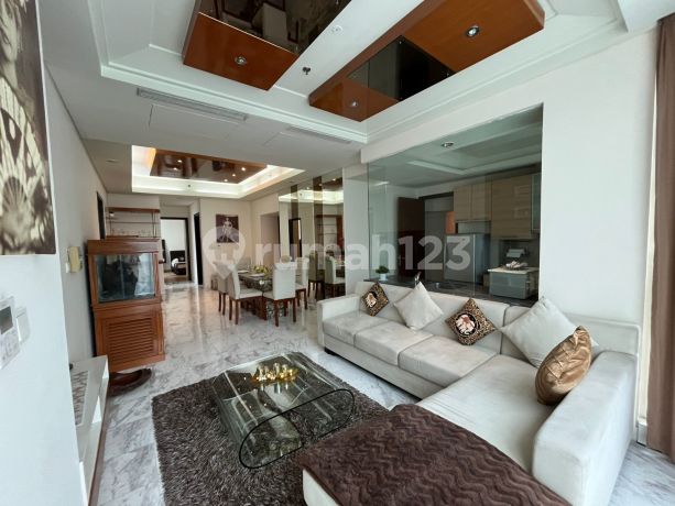 For Rent: Spacious 3-Bedroom Apartment (159 sqm) at The Peak Sudirman - Prestigious Setiabudi Address, Steps Away from MRT, LRT & Public Transport in South Jakarta.