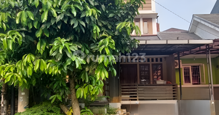 Dijual Rumah Permata Arcadia, Selangkah Dari Emerald Golf Club!