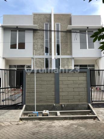 Dijual Rumah Baru Gress di Tropodo Indah