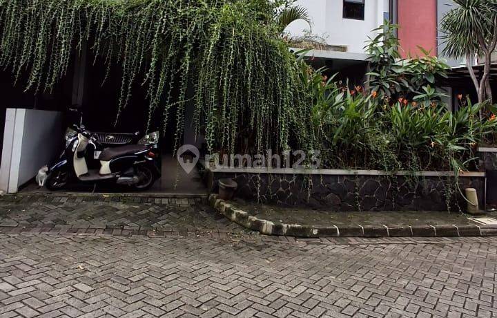 Harus Terjual Cepat Rumah Bagus Siap Huni di Palem Puri Bintaro