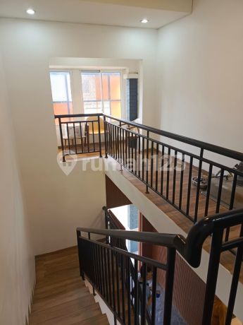 Dijual Rumah Metland Samara Cileungsi,Full Furnish,Dekat Akses Tol,Mall Metland,Sekolah,RS.Hermina