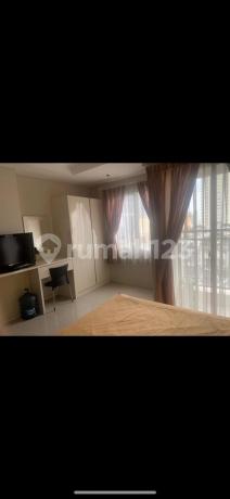 Disewakan Bulanan Apartemen Cosmo Terrace Sudah Furnish Siap Huni