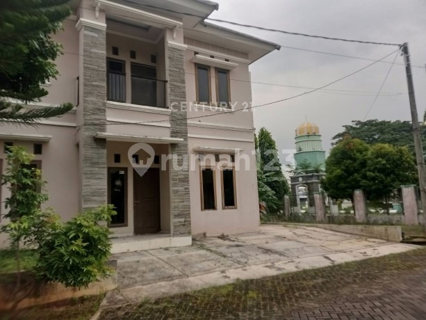 2-Story Corner Unit at Gading Park