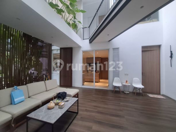 Jual Rumah Mewah Minimalis di Setra Sari Bandung Utara Jual Rumah Mewah Minimalis di Setra Sari Bandung Utara