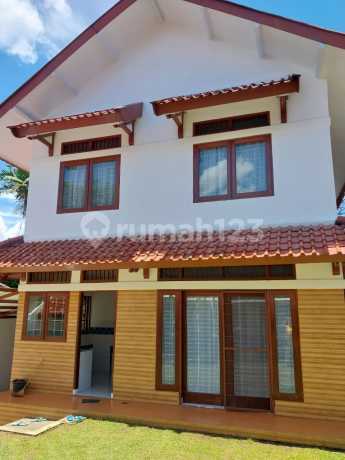 Jual Rumah 2 Lantai Bagus di Fajar Raya Estate Cibabat Cimahi