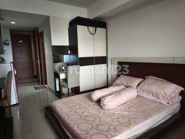 Apartemen Studio furnished sangat bagus di Beverly Dago, Bandung Apartemen Studio furnished sangat bagus di Beverly Dago, Bandung