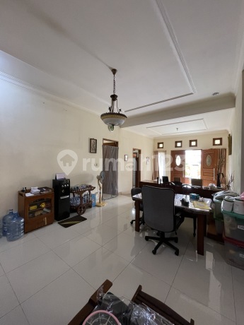 Dijual Cepat Rumah di Kompleks Sekneg Cidodol Kebayoran Lama Jakarta Selatan Semi Furnished Nego Sampai Jadi