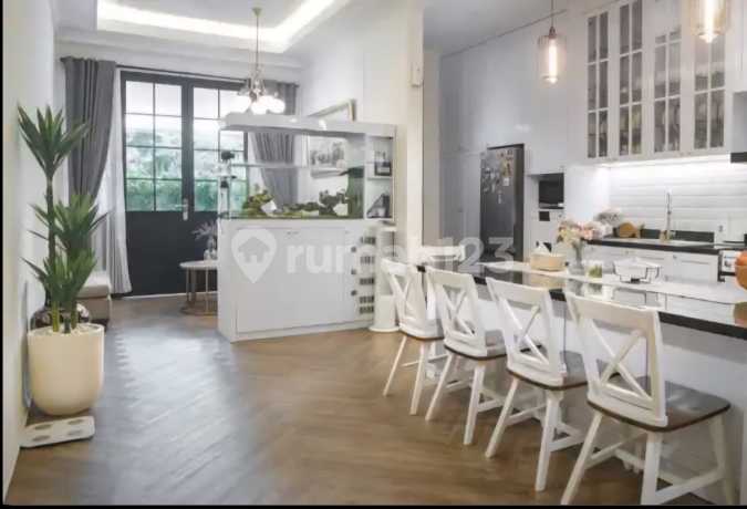 Dijual Murah Rumah 3 Lantai, Puri Taman Asri-Sidoarjo Dijual Murah Rumah 3 Lantai, Puri Taman Asri-Sidoarjo