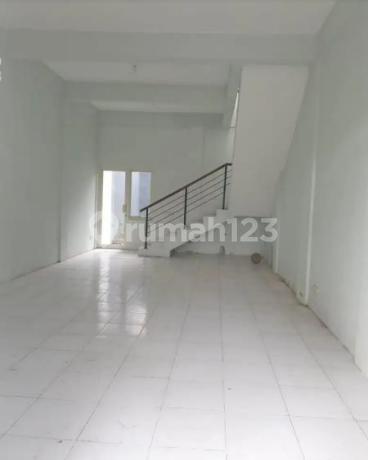 Ruko 2 Lantai & Strategis, Bukit Palma-Surabaya