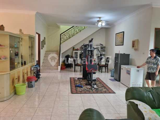 Rumah Siap Huni Dekat Mayjen Sungkono, Darmo Hill-Surabaya