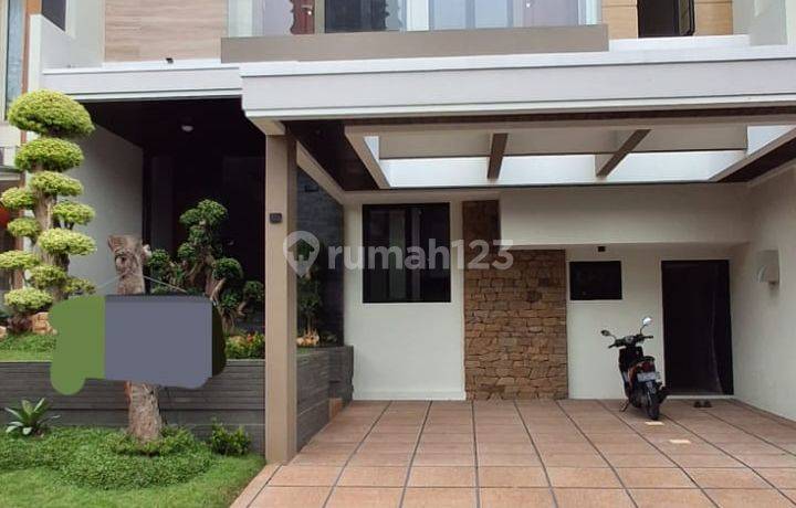 Dijual Rumah East Emerald Mansion Strategis Siap Huni