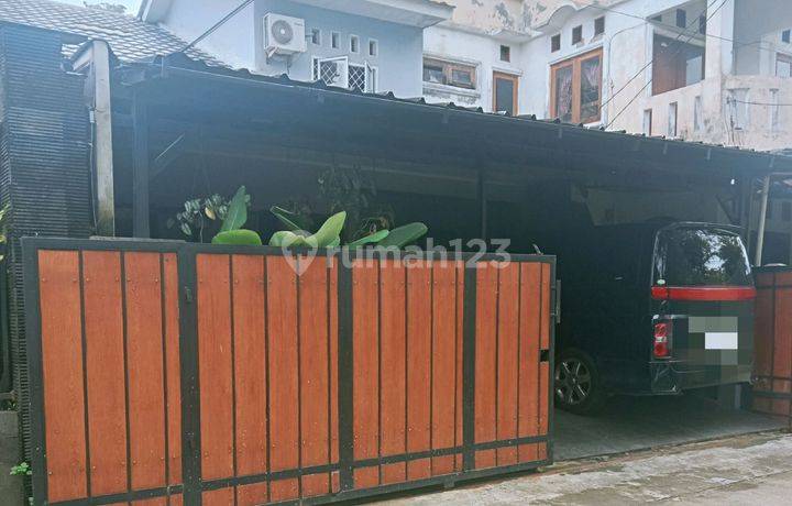 Rumah Dua Lantai Dijual Murah Di Graha Cinere, Siap Huni Dan Dekat Tol