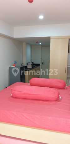 Apartemen Warhol 1 Kamar Tidur Furnished Siap Pakai Apartemen Warhol 1 Kamar Tidur Furnished Siap Pakai