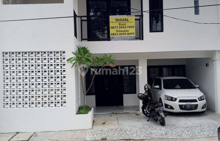 Rumah Baru di Revonasi di Ciledug Indah 1