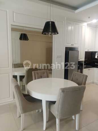 Gandaria Heights Apartment 2 BR Nice Furnished