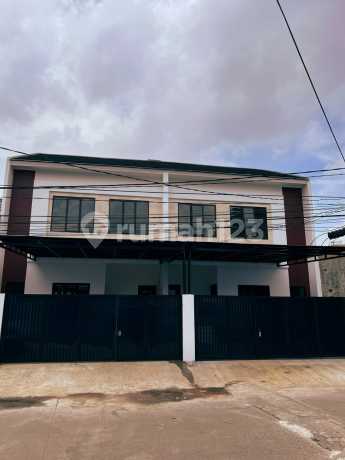 Rumah Bagus di Jl Danau Limboto Raya, Perum Bumi Karawaci Baru Tangerang Rumah Bagus di Jl Danau Limboto Raya, Perum Bumi Karawaci Baru Tangerang