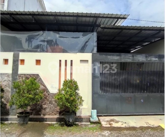 Rumah Bagus Dekat Rumah Sakit, Masjid, Kampung Inggris di Kediri