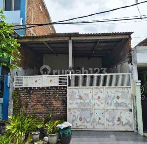 Rumah Bagus, Murah, Lantai 1 Lokasi Puri Menganti Indah