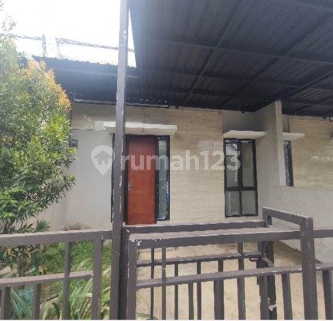 Rumah Siap Huni, Bagus, Memiliki Taman,Lantai 1, bisa KPR