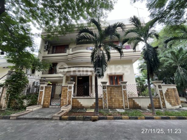 Sunter Metro Hoek 3,5 Lantai Jalan Lebar Sangat Bagus