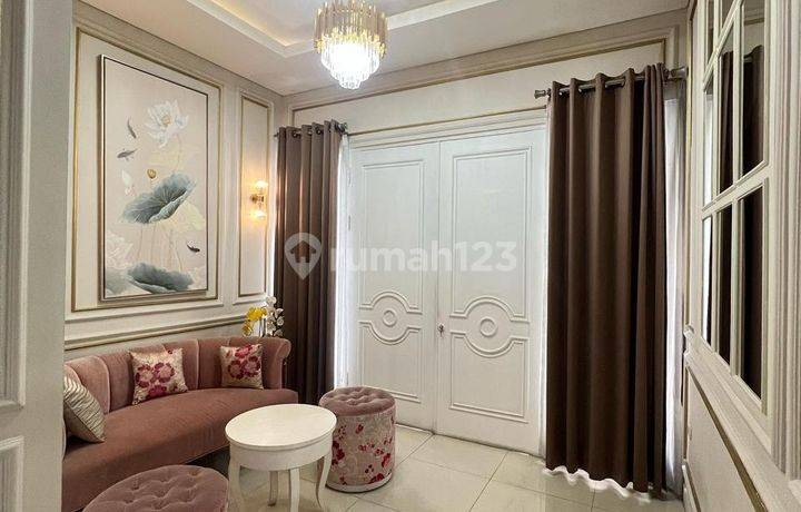 Rumah 2 Lantai Bagus SHM di Mutiara Sanggraha, Jakarta Timur