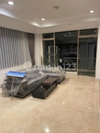 Disewa Apartemen Istana Sahid 2+1Br Full Furnish Sudirman