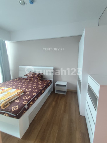 Apartemen Holland Village Lt 38 2Br Full Furnished R2290