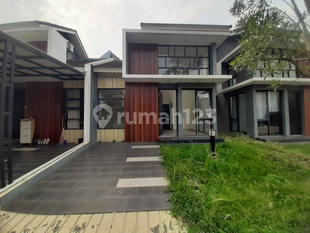 Rumah Bagus Siap Huni di Golden Park 3 Serpong Rumah Bagus Siap Huni di Golden Park 3 Serpong