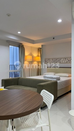 Dijual Cepat Bu 1 Br Apartemen Azalea Suites Fully Furnished Bagus, Rapi, Siap Huni, Lokasi Strategis Di Lippo Cikarang Jawa Barat Apartemen Azalea Suites 1 Kamar Tidur Furnished Bagus. Siap Huni. Sudah Renovasi , Apartment 1 Br Azalea Suites Bagus Furnis