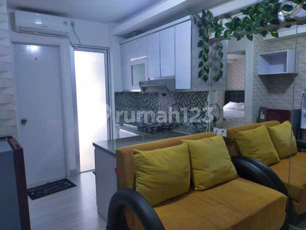 Comfortable 2 Bedroom Furnished Apartment in Bassura City Comfortable 2 Bedroom Furnished Apartment in Bassura City