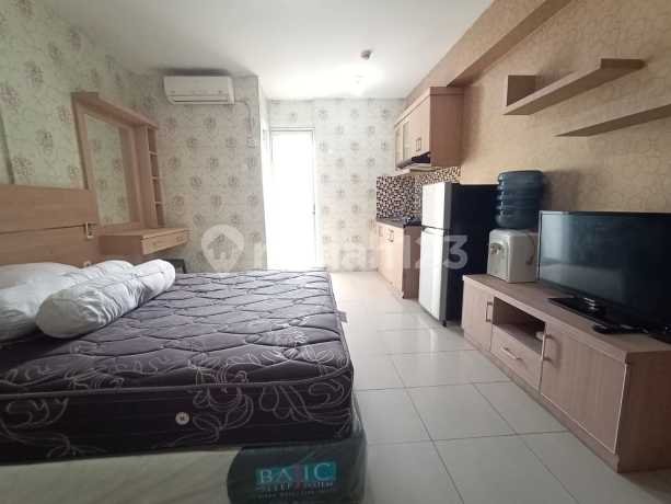 Apartment Studio Hook Keren Furnished di Bassura City