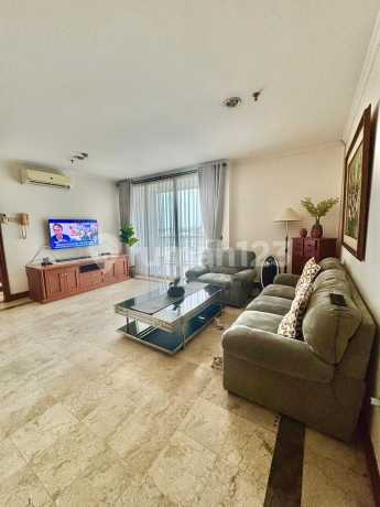 Bumimas Apartment For Sale 2 Br 2 Bath + 1 Asst Br 1 Asst Bath, Sudah SHM, 5 Minutes Walk To MRT Station