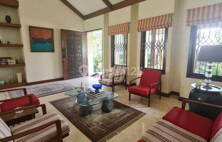 Rumah Asri Lokasi Strategis