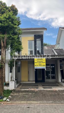 Dijual Rumah Minimalis Modern dan Murah Hanya Selangkah ke Transmart Graha Raya