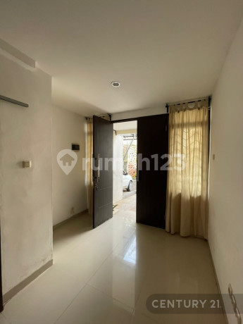 Rumah Cluster 2 Lantai di Diamond Golden Cinere S7734