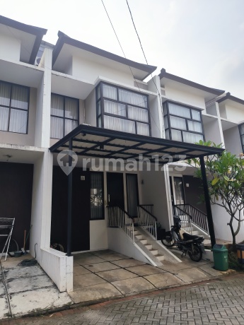 Sell Comfortable and Strategic Fully Furnished House in The Villas Serpong Cluster