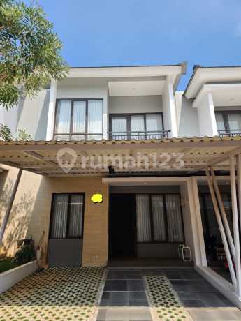 Dijual Rumah 2 Lantai Siap Huni Semi Furnish di Premier Estate 3 Dijual Rumah 2 Lantai Siap Huni Semi Furnish di Premier Estate 3