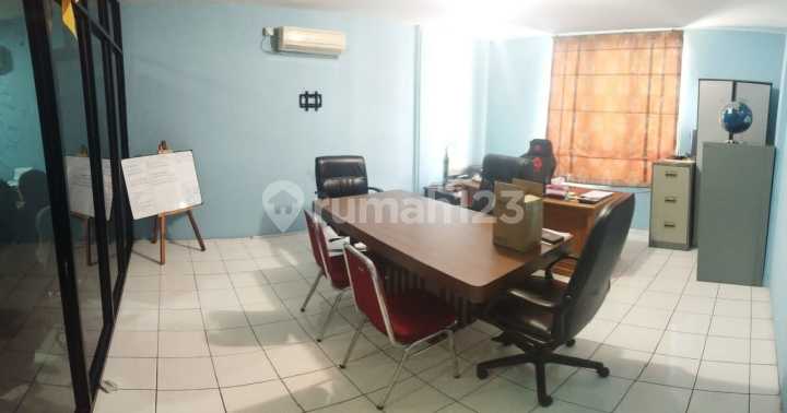 Ruko Toho Pik 4,5 Lantai Uk 4,5X15 Kondisi Rapi Siap Pakai Nego