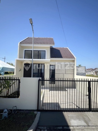 Rumah Free Dp 2-3 Kamar Tidur Luas 90M2 Permata Kwangsan Sidoarjo