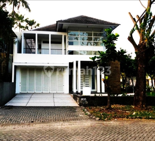 Golf View Diamond Hill Citraland Surabaya House Hook