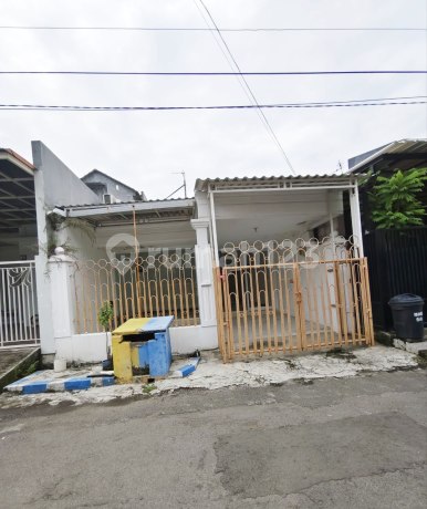 Ready-to-Occupy House in Bendul Merisi Housing Estate Near Royal Plaza, Plaza Marina, Police Headquarters & Prosecutor's Office