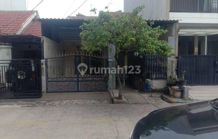 Rumah Bagus Di Duta Bumi 2 Hi, Bekasi Barat 