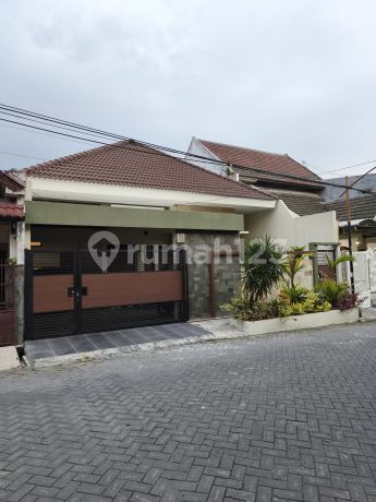JUAL RUMAH GRESIK KOTA BARU SIAP HUNI STRATEGIS PUSAT KOTA