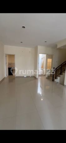 For Sale 2-Story House in Greenlake City West Europe Cluster For Sale 2-Story House in Greenlake City West Europe Cluster