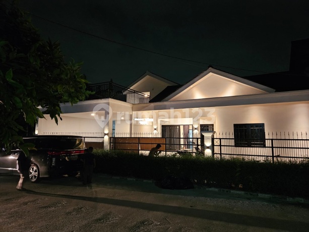 Ready-to-Occupy Fully Furnished House in Lembah Cinere Indah Housing Complex